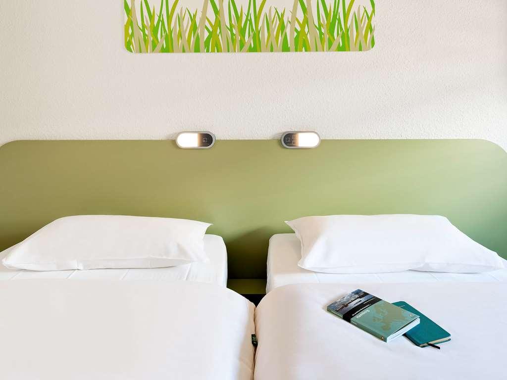 Ibis Budget Versailles Coignières Pokój zdjęcie